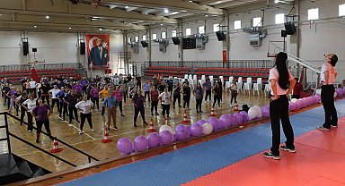 Çiğli'de 8 Mart ruhu: Kadınlar sanatla, sporla ve yürüyüşle buluştu