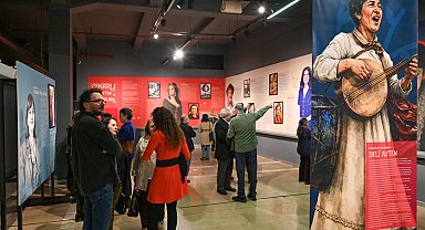 'Çınarlı Kentin Kadınları'nın dünyasına yolculuk