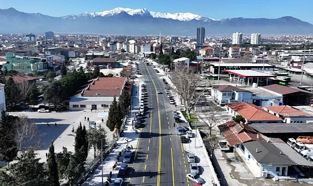 Denizli'de Çal Caddesi yenilendi, ulaşıma açıldı