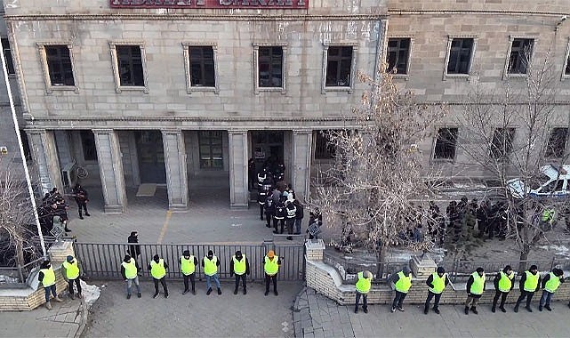 Dev Bahis Şebekesine Darbe