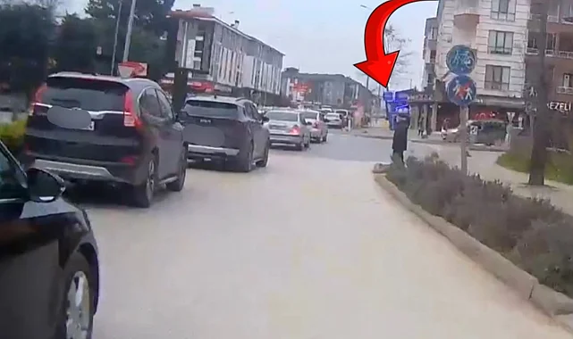 Düzce'de yaya geçidinde sürücü duyarsızlığı tepki çekiyor