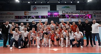 Eczacıbaşı Dynavit adını dörtlü finale yazdırdı!