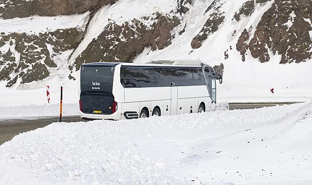 Erzurum ve İsveç'te 'elektrikli otobüs' kar ve buza meydan okudu