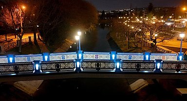 Eskişehir'de İskele 26'ya ışıl ışıl dokunuş ve yeni köprü