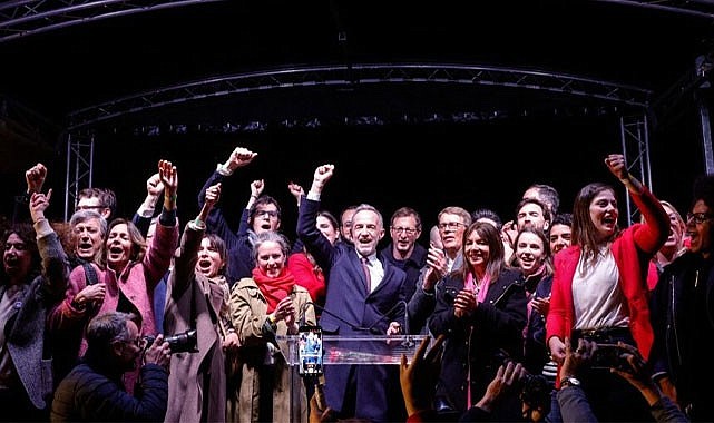 Fransa’da Şehirlerde Sol Rüzgarı