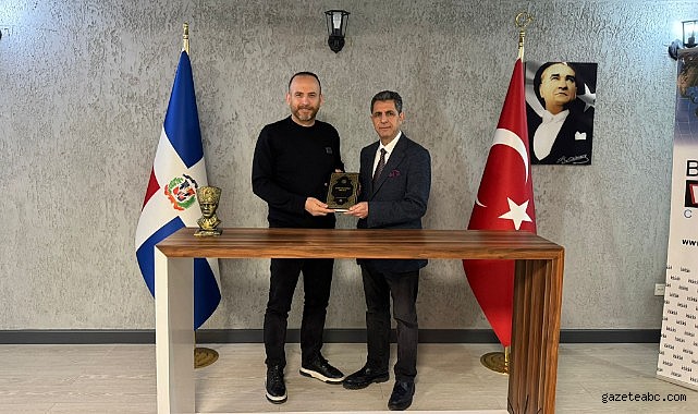 Gazeteci Mehmet Çetinkaya’dan Konsolos Ömer Aydoğdu’ya Ziyaret