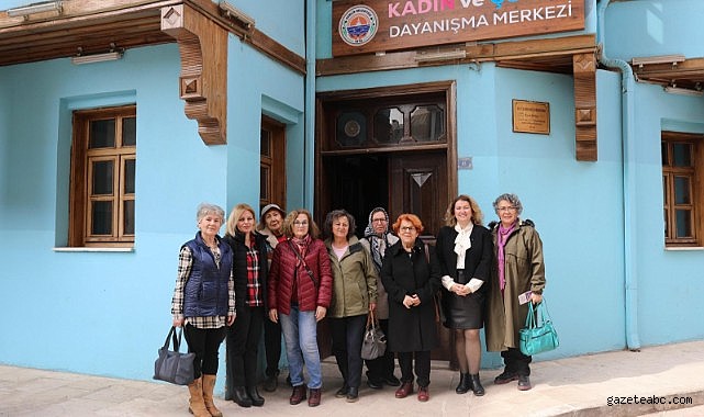 Gemlik’te Toplumsal Cinsiyet Eşitliği Paneli Düzenlendi