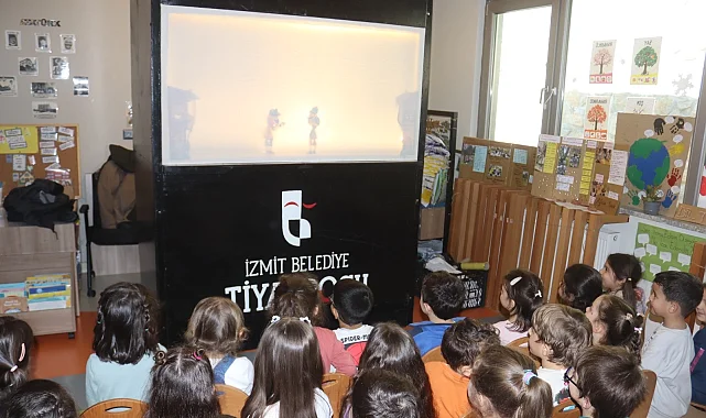 Gülümse Çocuk'tan miniklere Karagöz–Hacivat sürprizi