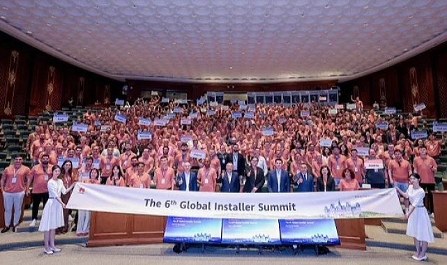 Huawei'nin 6. Küresel Kurulumcu Zirvesi... Yapay Zeka Çağı'nda yenilenebilir enerji fırsatları için en iyi kurulumcular buluştu