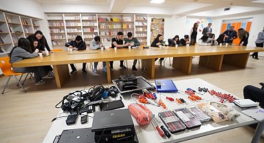 İstanbul Beylikdüzü'nde öğrencilere elektronik atık eğitimi