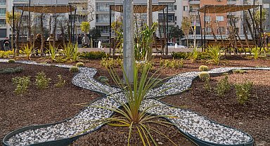 İzmir'de atıl alanlar parka dönüşüyor