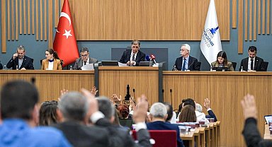 İzmir'de Başkan Tugay'dan kredi tepkisi!