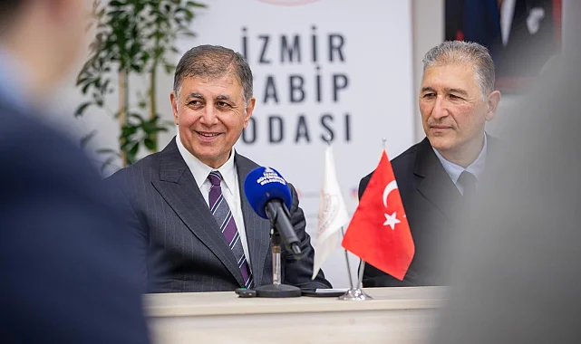 İzmir'de Başkan Tugay'dan sağlık emekçilerine teşekkür