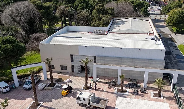 İzmir'de Hasan Âli Yücel'in adı Kültürpark'ta yaşayacak