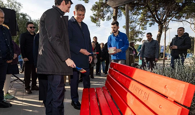 İzmir'den şiddete karşı güçlü mesaj