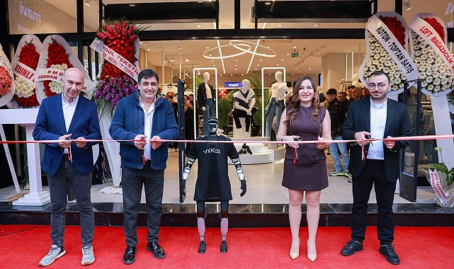 İzmit'in en büyük katlı mağazası 'Yeni Koza' açıldı