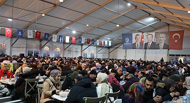 İzmit'in kalbi Büyükşehir Ramazan Çadırı'nda atıyor