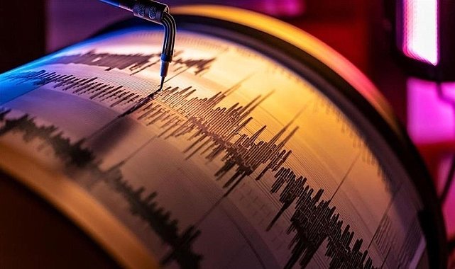 Kahramanmaraş Göksun’da Deprem Paniği