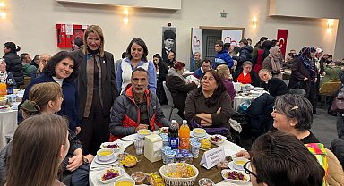 Kocaeli İzmit'te özel bireyler iftar sofrasında buluştu