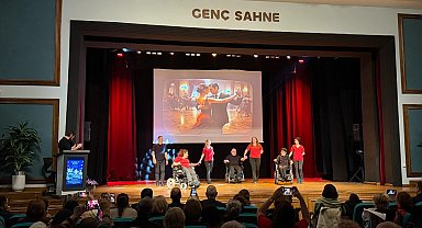 Kocaeli'de "Engelsiz Sanat" büyüledi