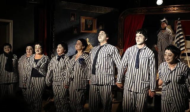 Kocaeli'de İzmit'in yeni sanat sahnesi açıldı