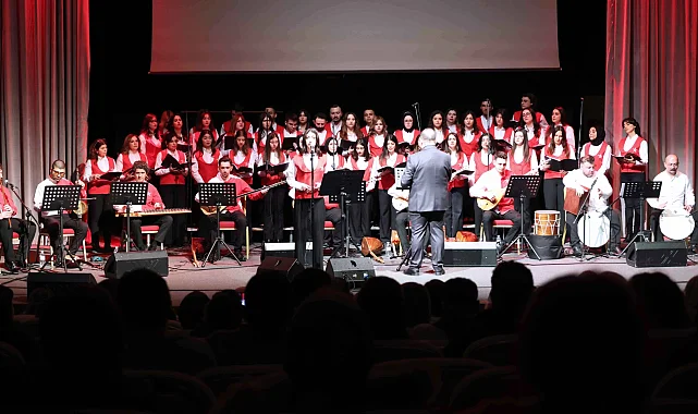 Konya Karatay'da Çanakkale ruhunu yaşatan 'Memed' konseri