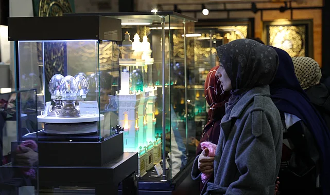 Konya'da 'Mukaddes Emanetler' sergisi doldu taştı