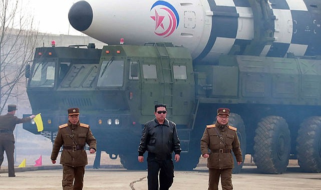 Kuzey Kore’den Füze Yağmuru