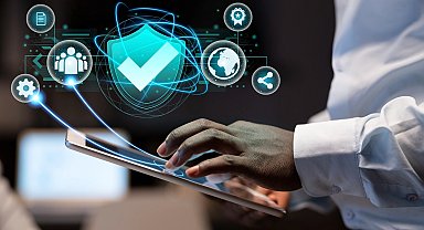 KVKK'dan dönüm noktası ilke kararı... Aydınlatma ve açık rıza metinleri artık ayrı olacak!