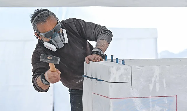 Marble İzmir'de mermer sanata dönüşüyor