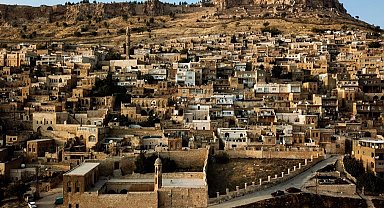 Mardin halkı ramazanda su çilesi çekiyor