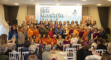 Mersin'de 8 Mart 'Eşit Mersin'in Emekçi Kadınları' vurgusuyla kutlandı