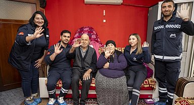 Mersin'de bayram öncesi evde sağlık ve bakım hizmeti