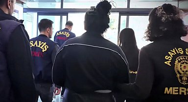 Mersin'de hırsızlık şüphelileri minibüste yakalandı: 3 tutuklama