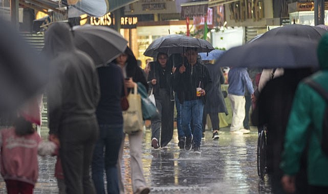 Meteorolojiden Kuvvetli Yağış Uyarısı