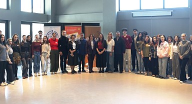 Nilüfer’de Gençlik ve İfade Özgürlüğü Buluşması