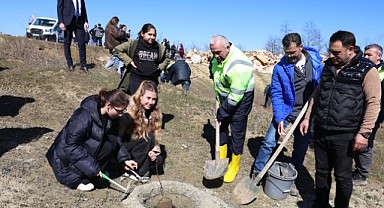Nilüfer’de “Yarına Nefes Podyumpark Hatıra Ormanı” Hayata Geçti