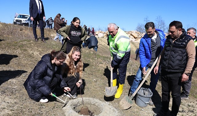 Nilüfer’de “Yarına Nefes Podyumpark Hatıra Ormanı” Hayata Geçti