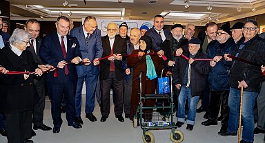 Olgun gençler, Yaşlılara Saygı Haftası'nda hünerlerini sergiledi