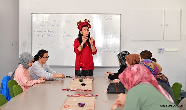 Osmangazi’de Baharı Karşılayan ‘Marteniçka Atölyesi’