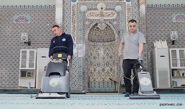 Osmangazi’de Camiler Ramazan Bayramına Hazırlanıyor