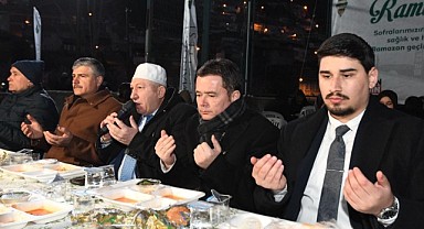 Osmangazi’de Ramazan’ın Manevi Atmosferi Gönül Sofralarında Yaşanıyor