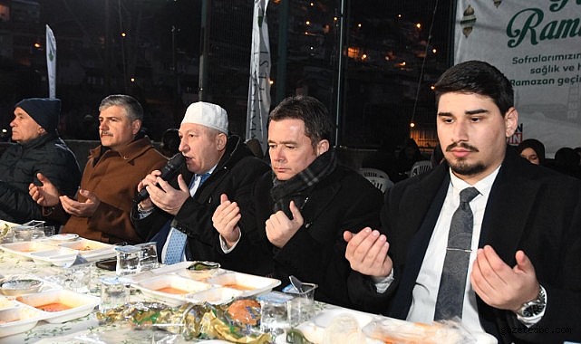 Osmangazi’de Ramazan’ın Manevi Atmosferi Gönül Sofralarında Yaşanıyor