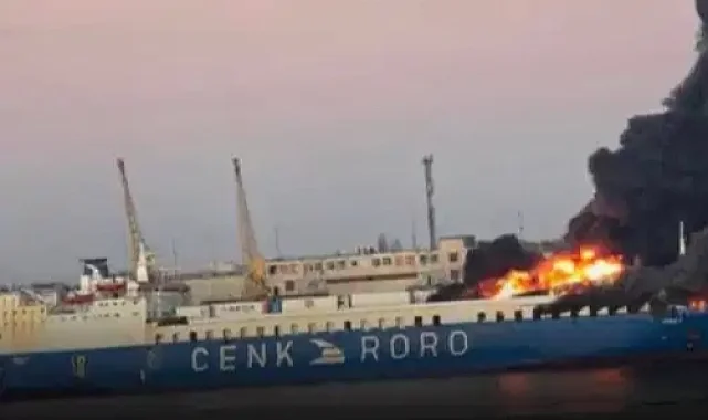 Rusya, Yunan gemisini vurdu