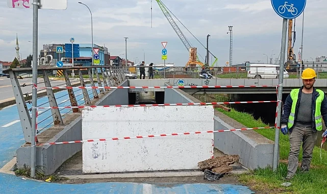 Sakarya Büyükşehir'den Yazlık Kavşağı'na önemli uyarı