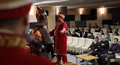 Sakarya'da mehter geleneği sahneye taşındı