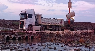 Şanlıurfa'da sağanak sonrası yollar hızla onarıldı