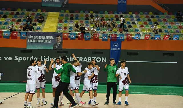 Trabzon Büyükşehir Hentbol Takımı, Ankara'yı ağırladı