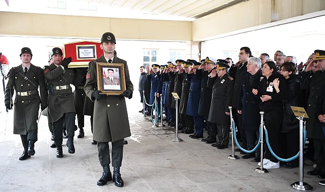 TSK'dan şehit binbaşı Sinan Taştekin'e son görev