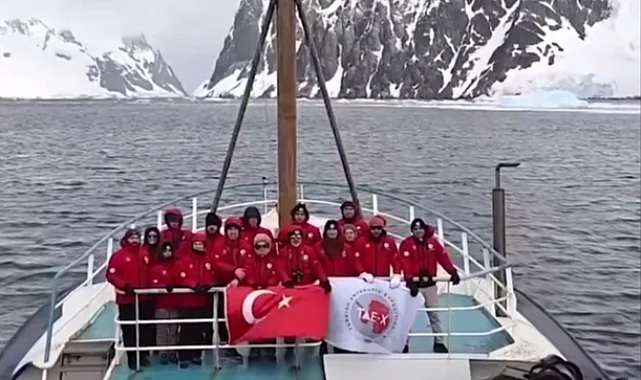 Türk bilim insanları Antarktika'dan döndü... 15. Ulusal Bilim Antarktika Seferi tamamlandı